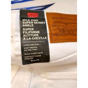 Size 25- Levi's Mile High Super Skinny Ankle Jeans